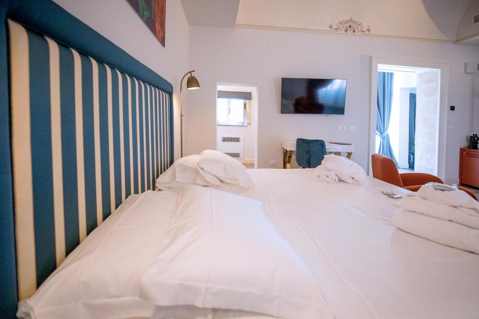 Lanterne Magiche Ortigia Suites Syracuse Ngoại thất bức ảnh
